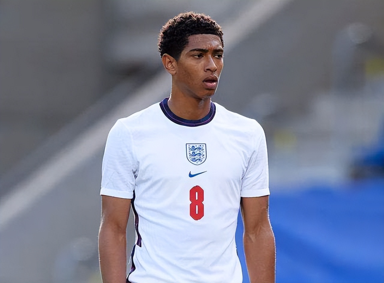 佛罗伦萨主帅：先踢完这场再考虑意甲，我们需要赢球提升士气