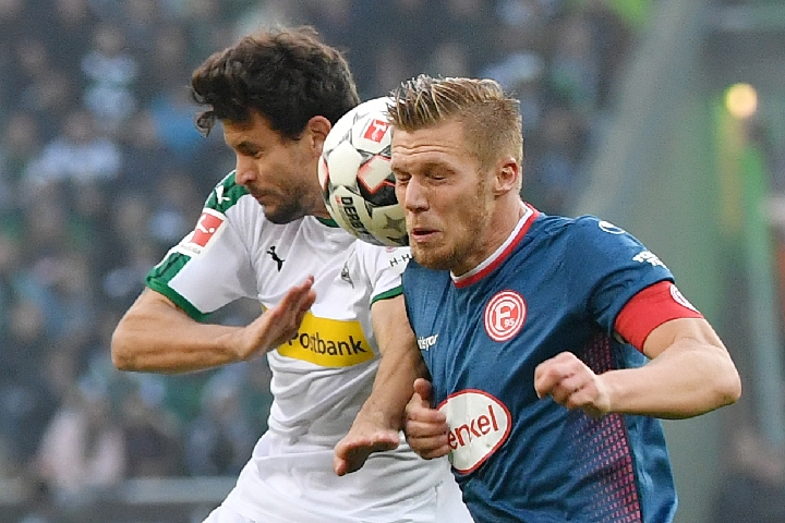 曼联旧将：我怀疑曼联买舍什科前是否考察过他 他和球队相性不合（曼联旧将质疑引援：红魔买舍什科前是否做过考察？他与球队风格不匹配）