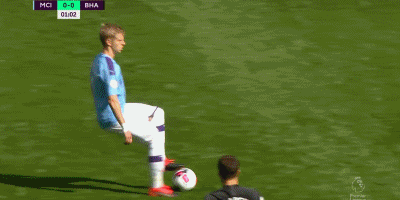 跟队：孙兴慜将留在韩国，以便于完成加盟洛杉矶的转会