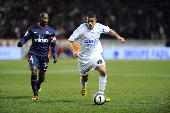 利物浦vs桑德兰：萨拉赫连场替补，伊萨克、维尔茨出战（利物浦迎战桑德兰：萨拉赫再度替补，伊萨克、维尔茨出战）