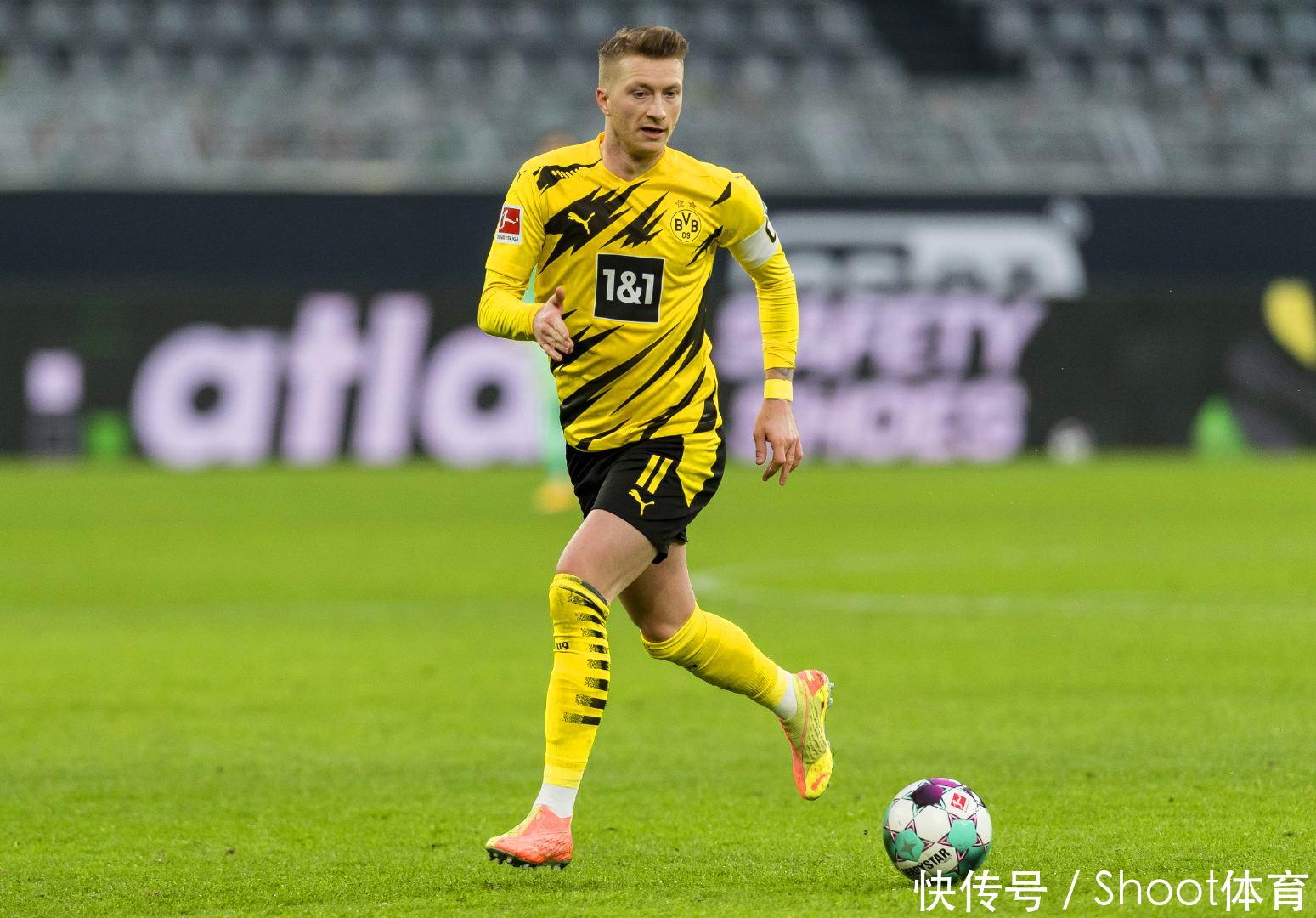 天皇杯半场：永户胜也破门，神户胜利船1-0广岛三箭（天皇杯半场：永户胜也建功，神户胜利船1-0暂领先广岛三箭）