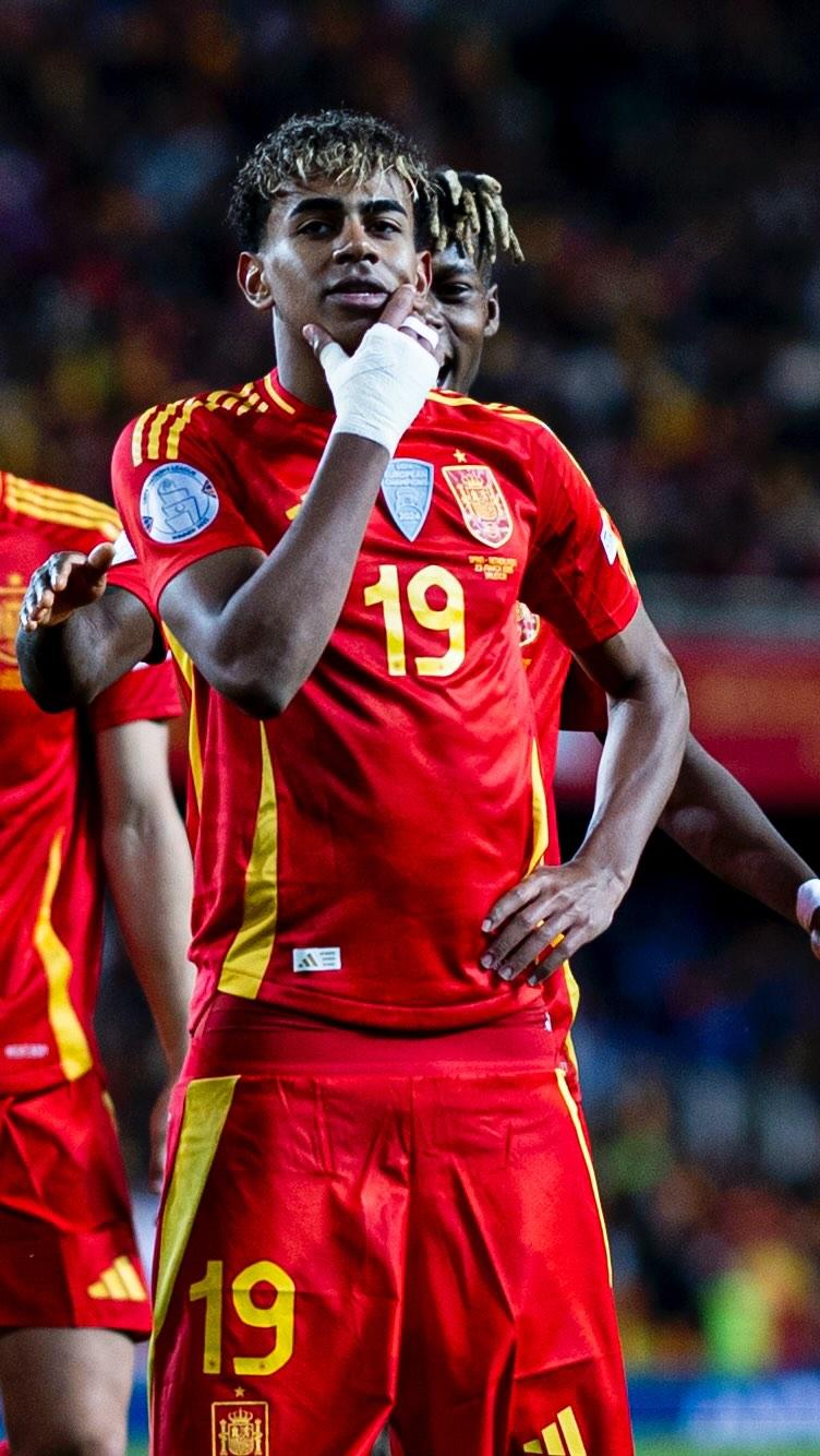 火箭最大短板是什么？阿门汤普森，他潜力有多大，值多大合同？