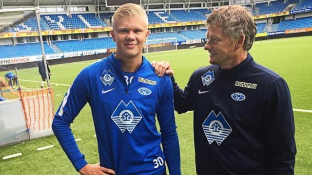 B费本赛季联赛被过25次，排所有英超球员第一位（英超本季被过次数榜：B费25次居首）