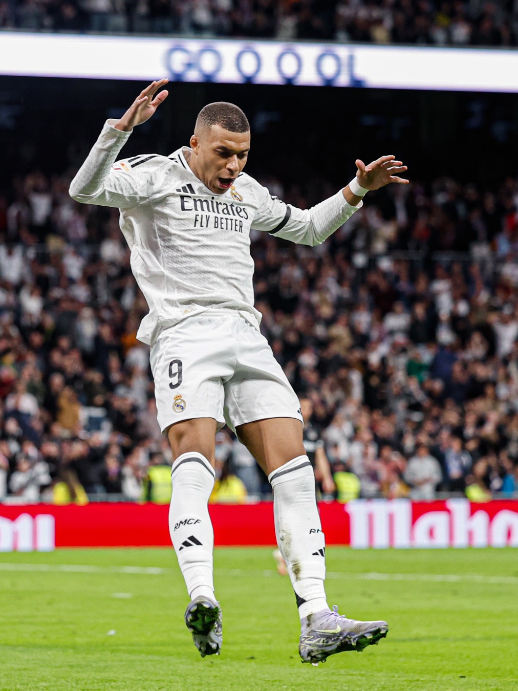 DO：新月确定努涅斯为锋线引援首选，正加紧努力引进他